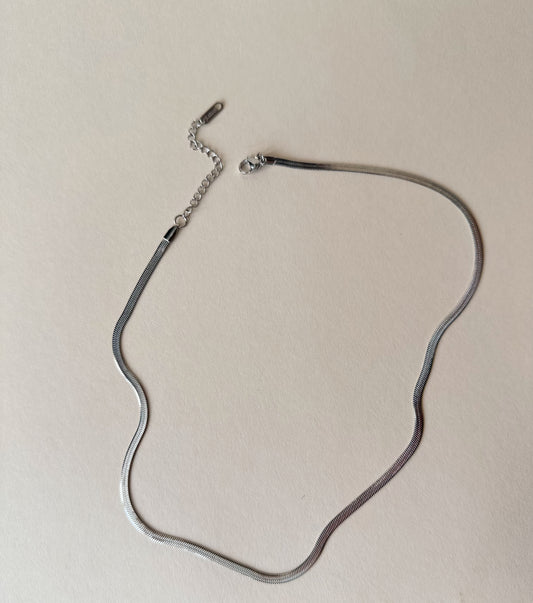 The Classic Herringbone Necklace In Silver